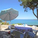 Anna Novigrad Istria