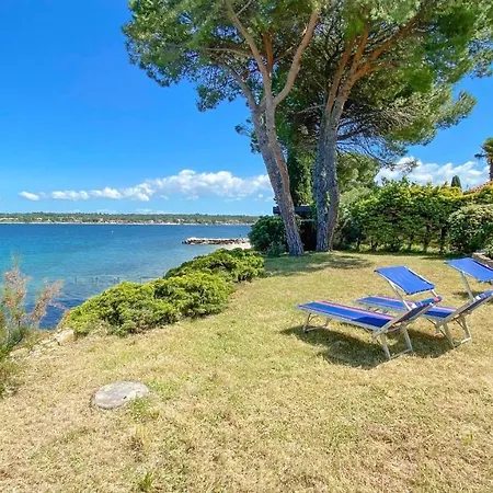 Anna * Novigrad Istria